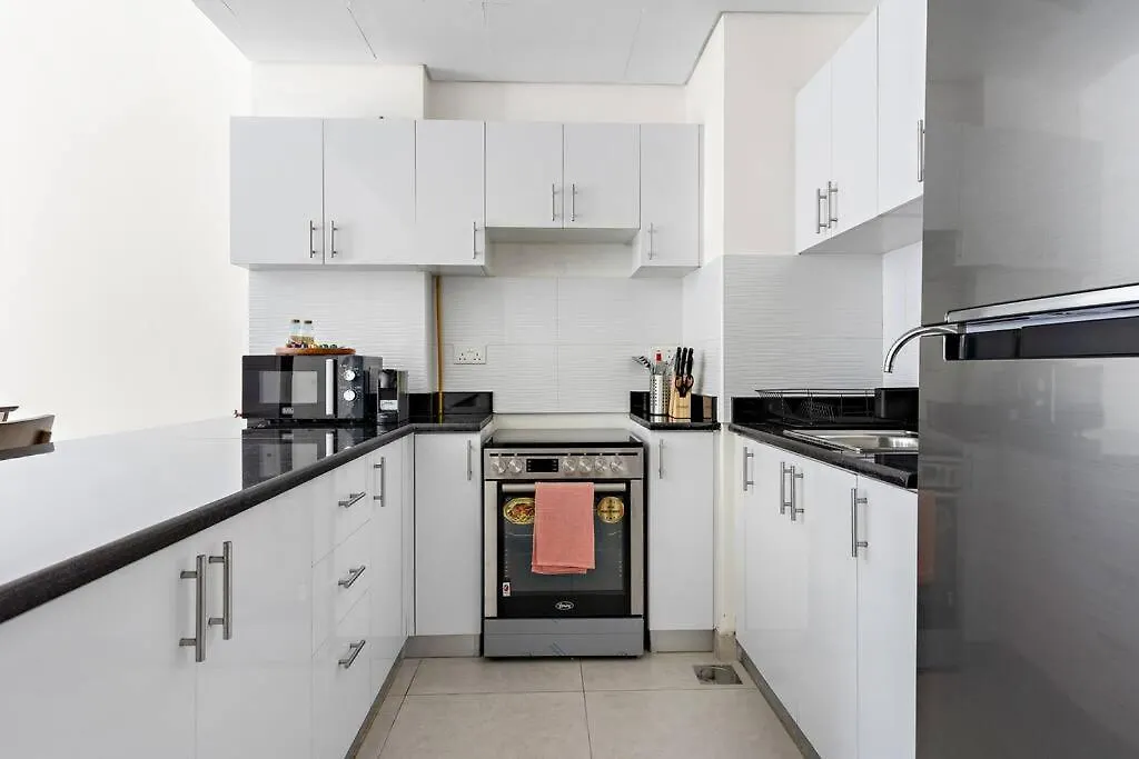 Peaceful And Spacious Apartment In Saadiyat Абу-Даби